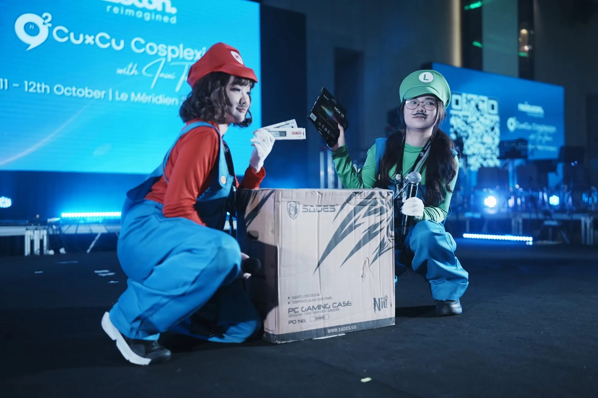 Katz in detailed character cosplay, full costume portrait